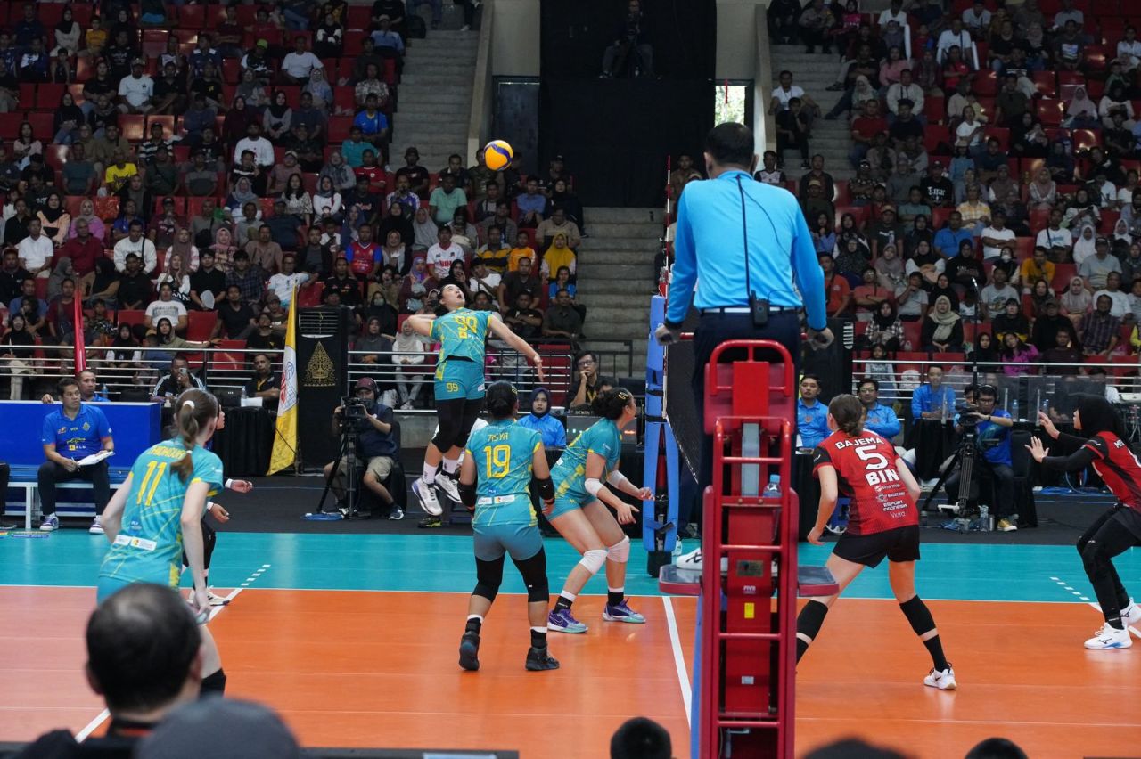 PLN Mobile Proliga 2024 telah memasuki babak grand final yang diselenggarakan pada tanggal 20 - 21 Juli 2024 di Indonesia Arena, Jakarta. (Foto: PLN for Jatimkini)