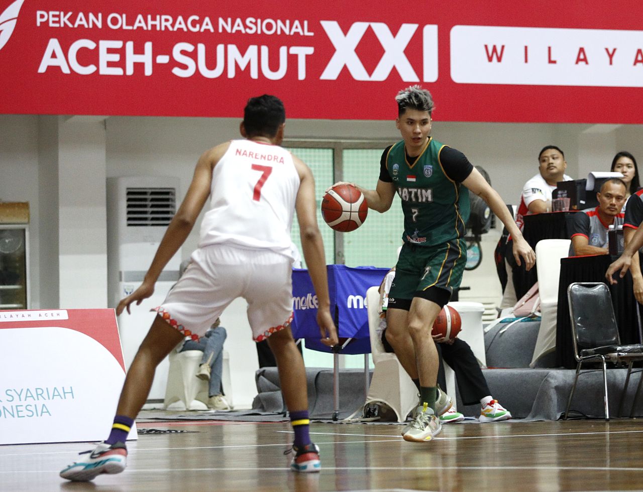 Tim basket putra Jatim berhasil meraih kemenangan kedua di ajang PON XXI Aceh-Sumatera Utara 2024. ( Foto : Koni Jatim for Jatimkini.com )