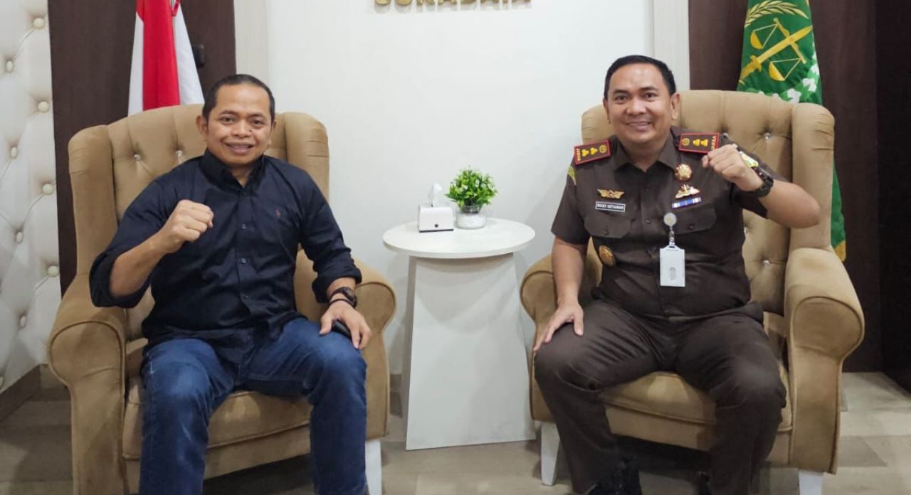 PLN UP3 Surabaya Utara dalam kunjungan ke Kejaksaan Negeri Tanjung Perak. (Foto: PLN for Jatimkini)