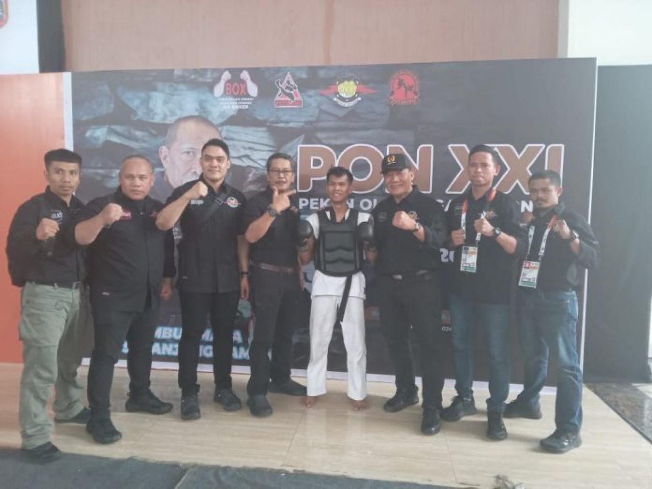 Tim Tarung Derajat ( Kodrat) Jatim ukir sejarah baru di PON XII 2024 meraih 2 medali emas (Foto : Humas Koni Jatim)