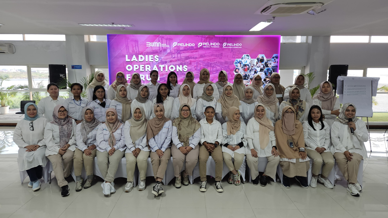 Kegiatan Ladies Operations Forum digelar olegh Pelindo Terminal Petikemas. Foto : SPTP