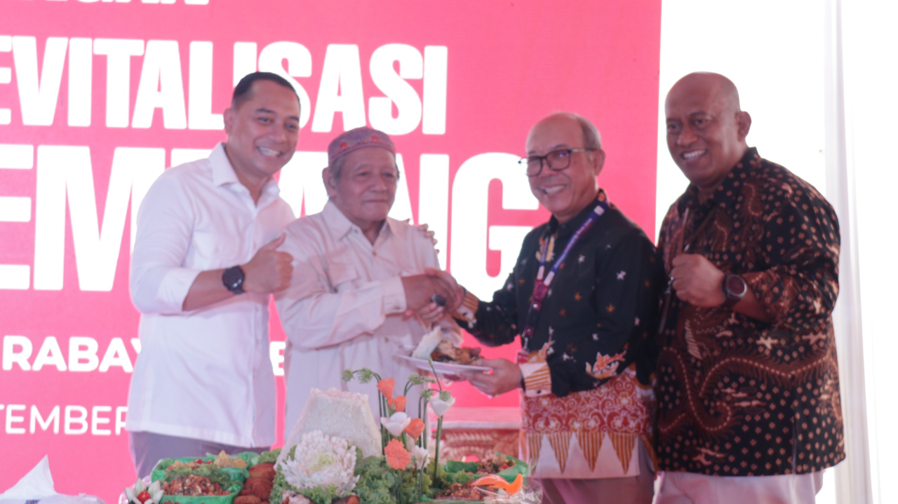 Kolaborasi Bank Jatim dengan Pemkot Surabaya untuk merevitalisasi Pasar Kembang. Foto : BJTM