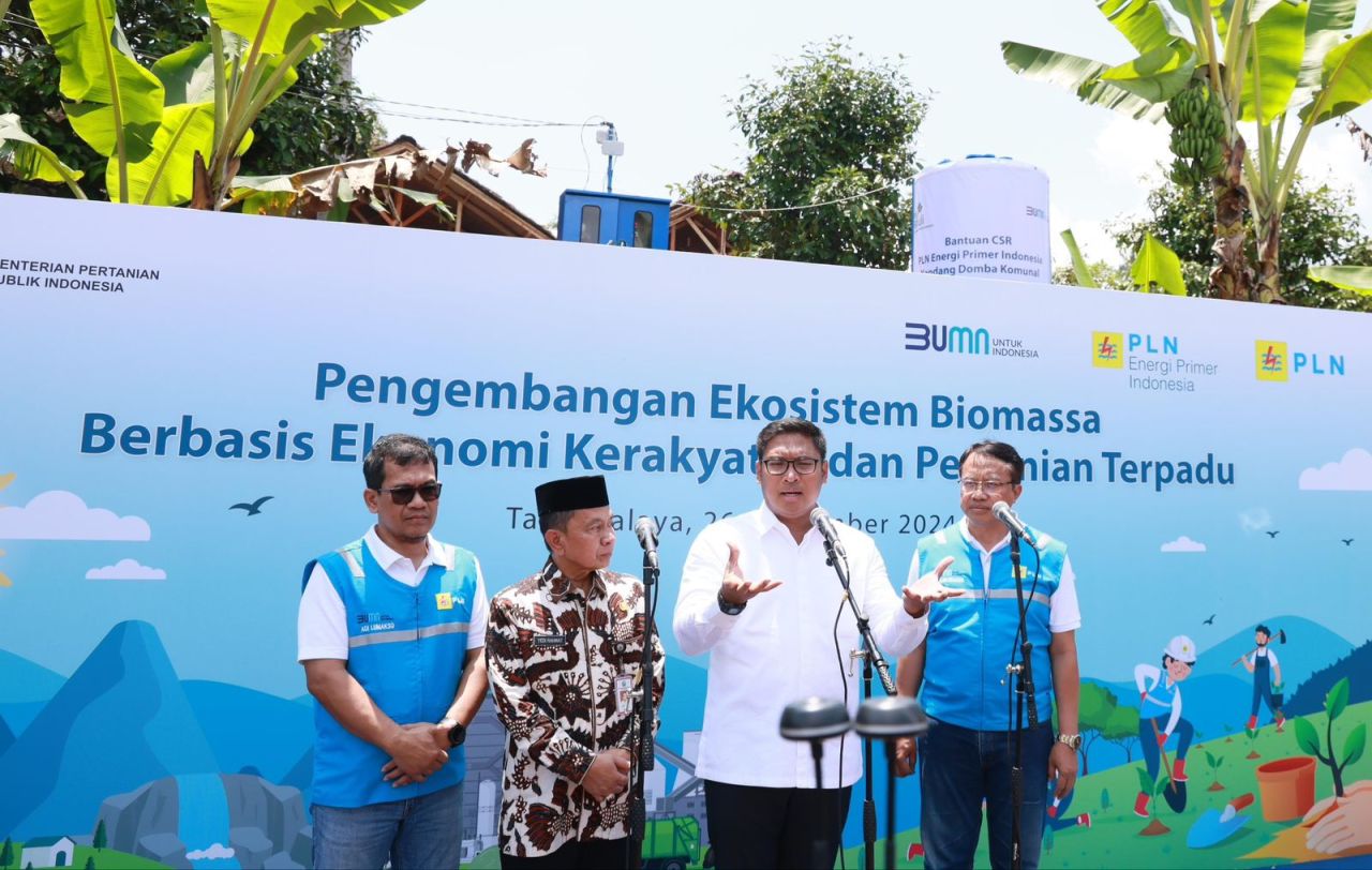Wakil Menteri Pertanian RI, Sudaryono dalam sambutan Peresmian Pengembangan Ekosistem Biomassa Berbasis Ekonomi Kerakyatan dan Pertanian Terpadu di di Tasikmalaya pada Kamis (26/9). (Foto: PLN for Jatimkini)