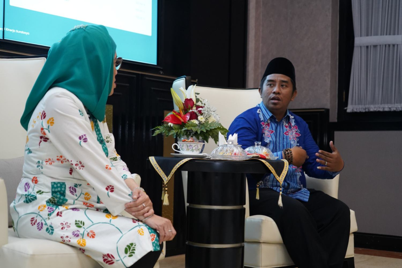 Pjs Wali Kota Surabaya, Restu Novi Widiani menerima audiensi Komisi Pemilihan Umum (KPU) Kota Surabaya. Foto : Pemkot Surabaya