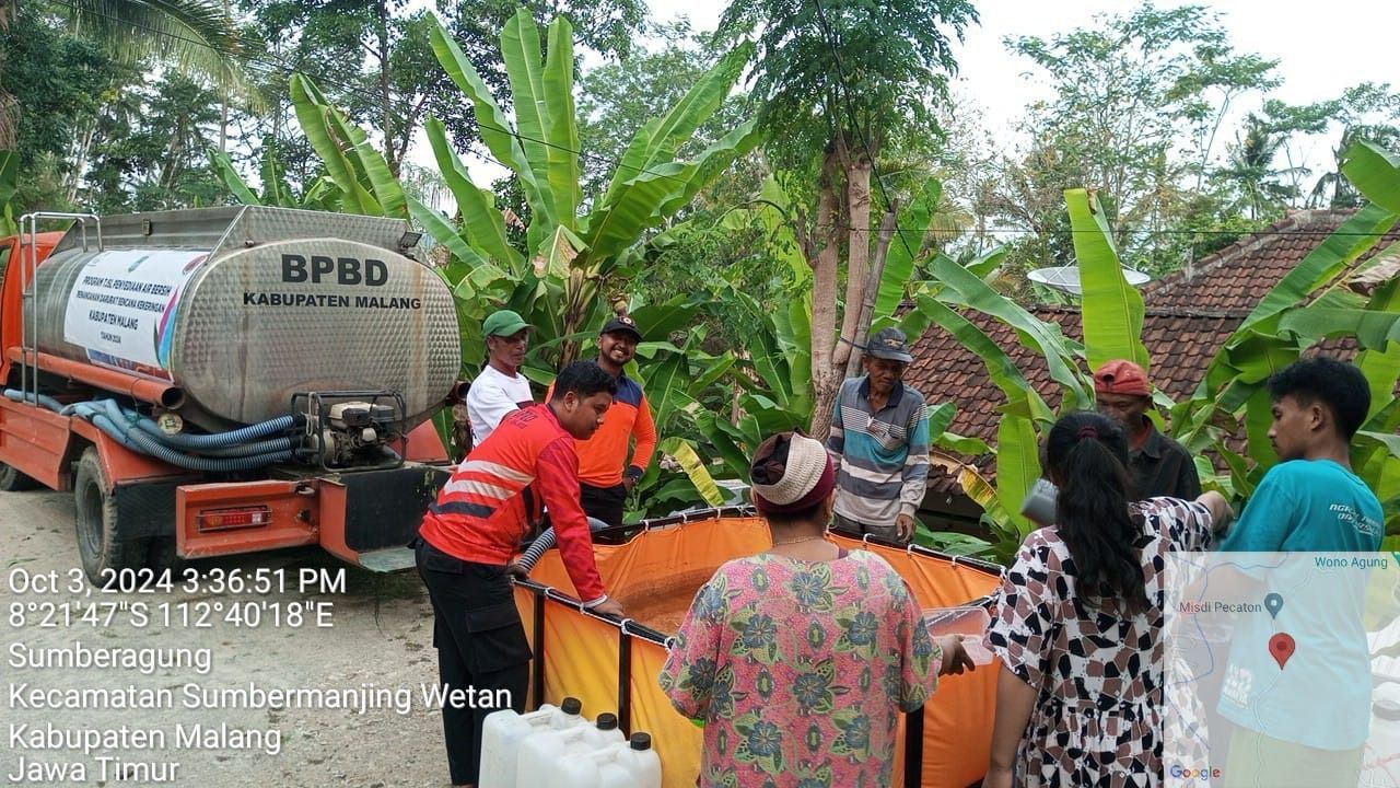 PT PLN Nusantara Power UP Brantas menyalurkan bantuan air bersih untuk warga terdampak kekeringan di Kabupaten Malang, Jawa Timur. Foto: Dok. PLN NP UP Brantas