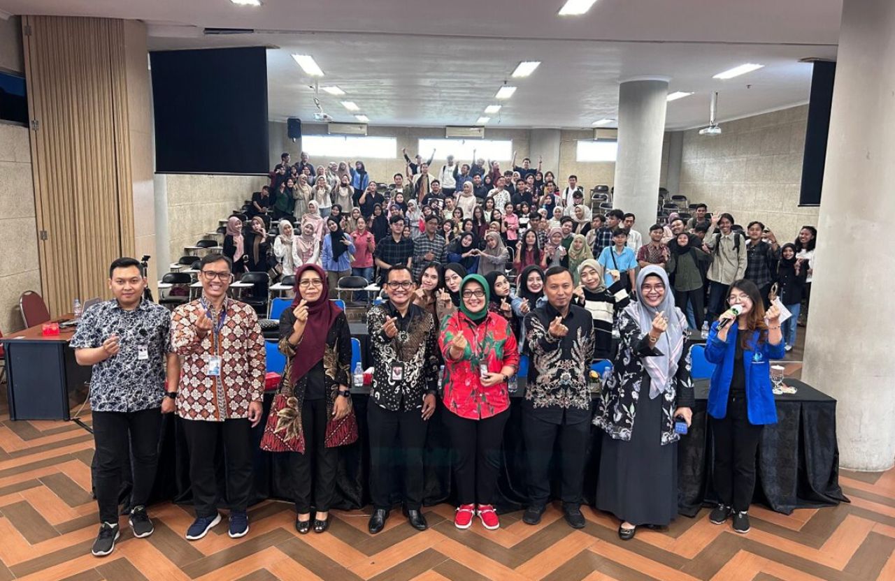 BEI beruapa meningkatkan literasi dan investor saham melalui pasar modal di sejumlah perguruan tinggi. (Foto: BEI Jatim for jatimkini.com)