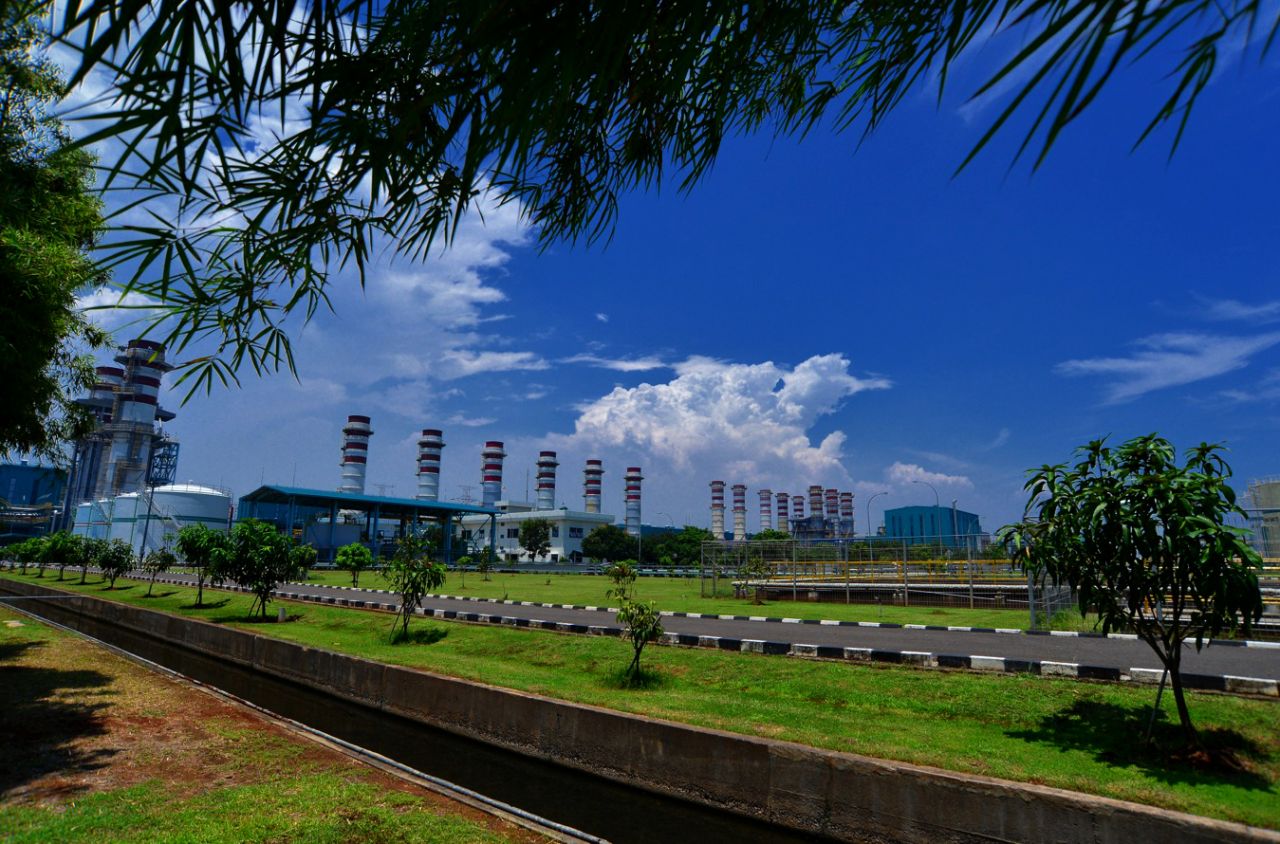PLTGU Muara Tawar menjadi salah satu tulang punggung pasokan listrik nasional dengan kapasitas mencapai 2.050 MW. (Foto: PLN NP for jatimkini.com)