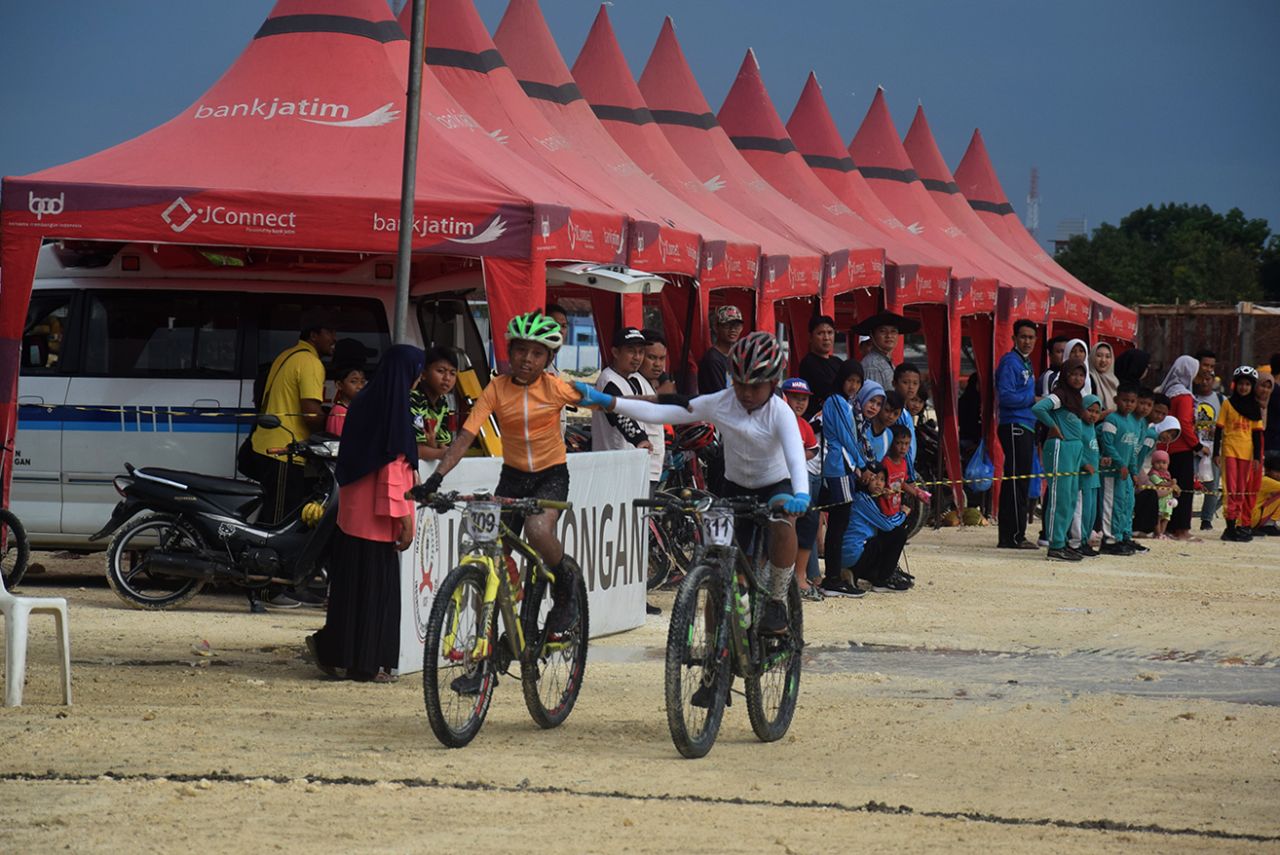 Perlu memperbanyak kejuaraan pembibitan guna menghasilkan atlet masa depan di Lamongan. (Foto-foto: Rochman Arief/jatimkini.com)