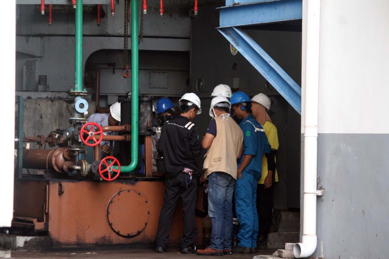 Akibat gempor produk adi impor, baik legal maupun ilegal, ditengarai masih menjadi penyebab kontraksinya PMI manufaktur Indonesia pada bulan November kemarin. ( Foto : Dok. Jatimkini.com )