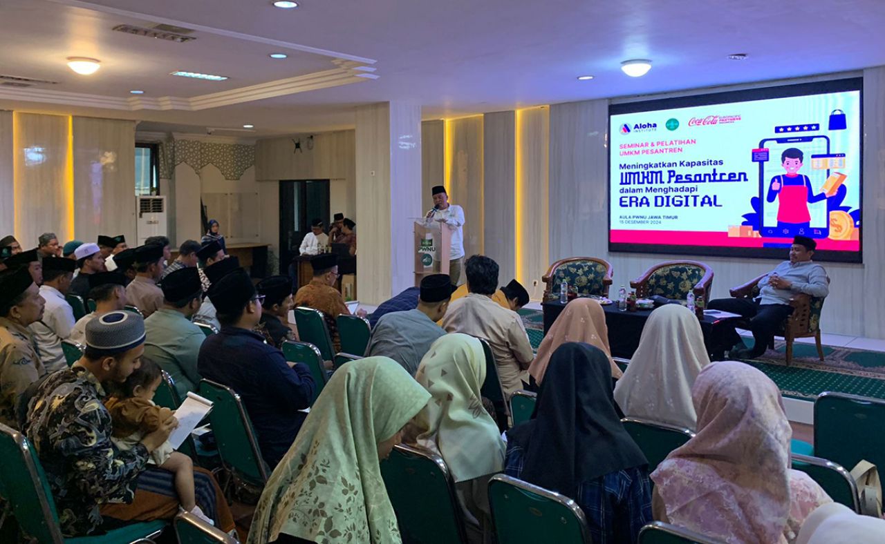 PWNU Jatim dan CCEP mendorong ketrampilan UMKM pesantren guna meningkatkan daya saing di era digital. (foto: Aloha Institute for jatimkini.com)