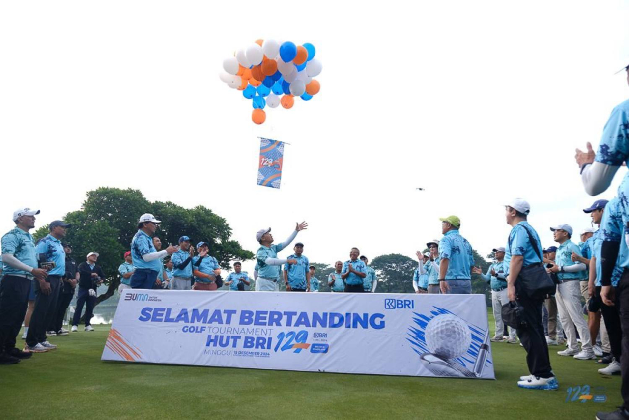 Opening seremoni turnamen golf BRI RO Surabaya dalam menyambut HUT ke-129 BRI. Foto : BRI
