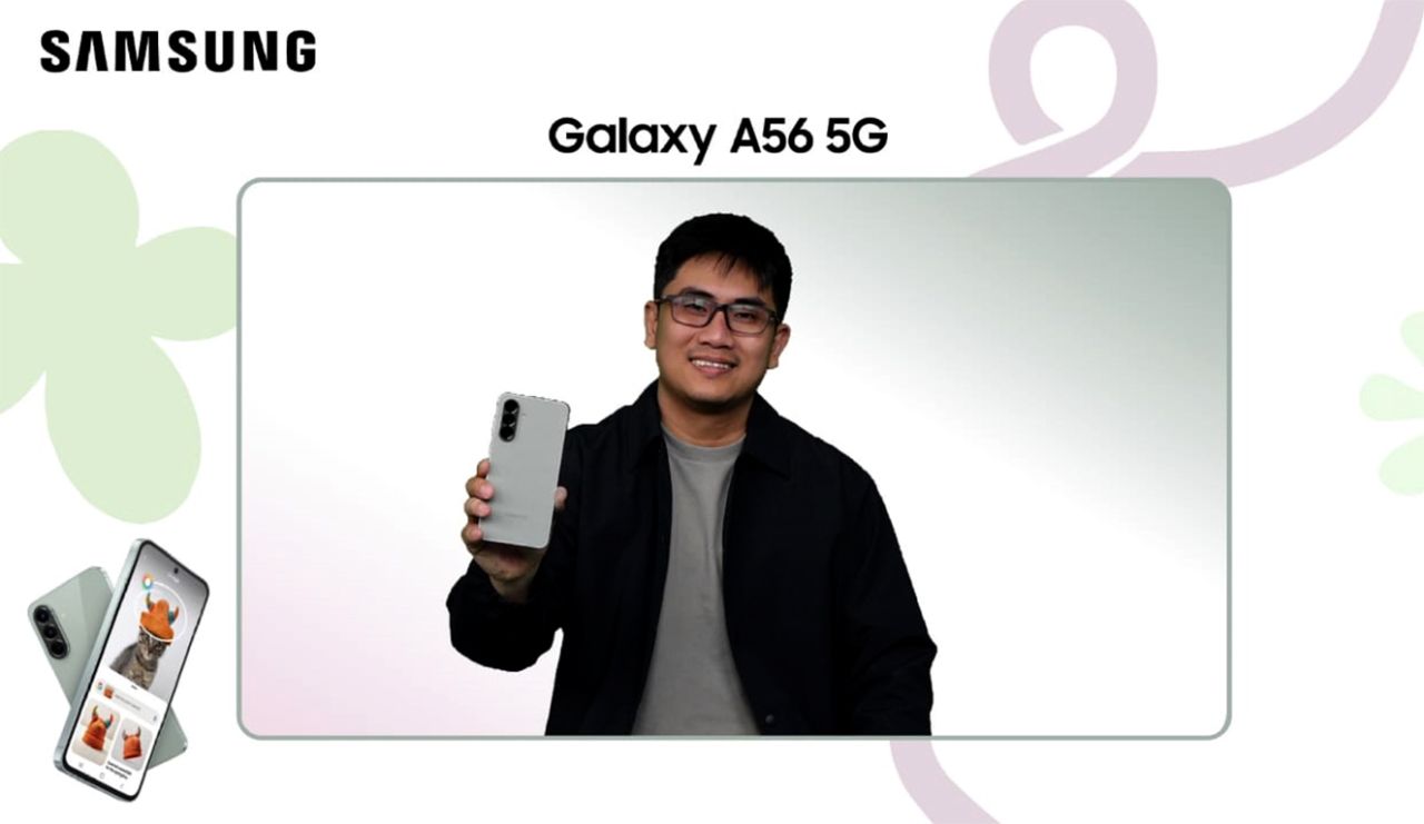 Senior Manager MX Product Marketing, Samsung Electronics Indonesia, Ricky Bunardi menunjukkan Samsung A 56 5G di sela zoom meeting. (foto: tangkapan layar)