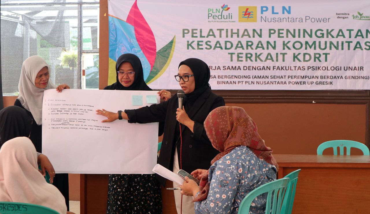 Sejumlah program yang dijalankan Asa Bergending mampu membangkitkan semangat dan perekonomian penyintas KDRT di kawasan Gresik. (foto: PLN NP for jatimkini.com)