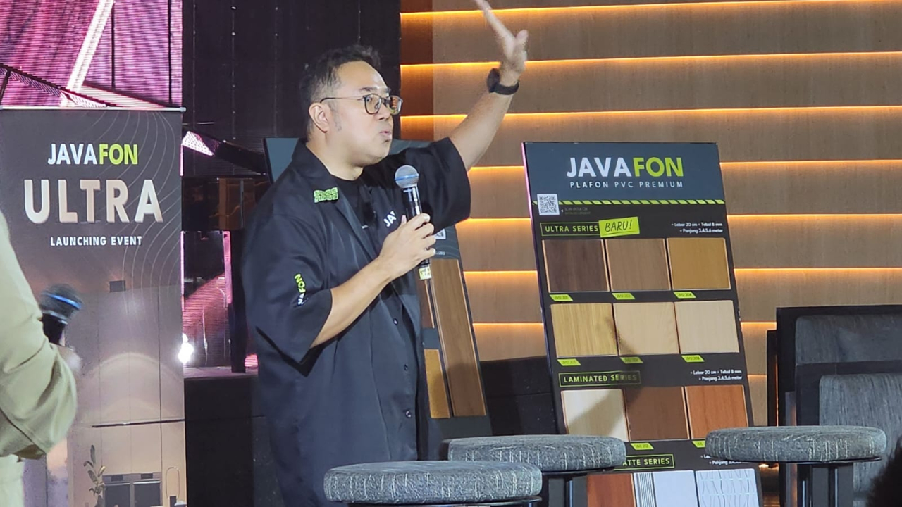 Perkenalan Javafon Ultra Series di Surabaya. Foto : Peni Widarti