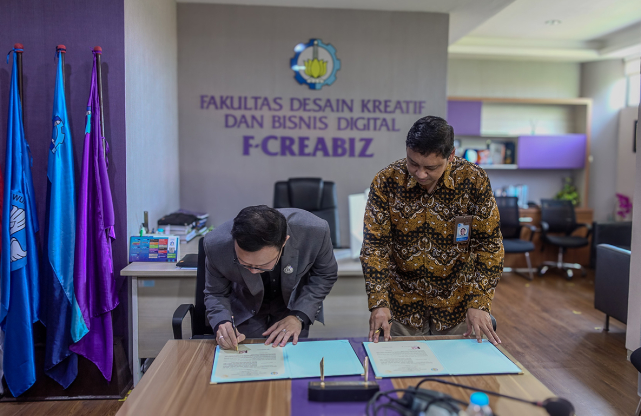 CMK dan ITS bekerja sama untuk menghdirkan dunia pendidikan dengan kedalaman budaya. (Foto: CMK)