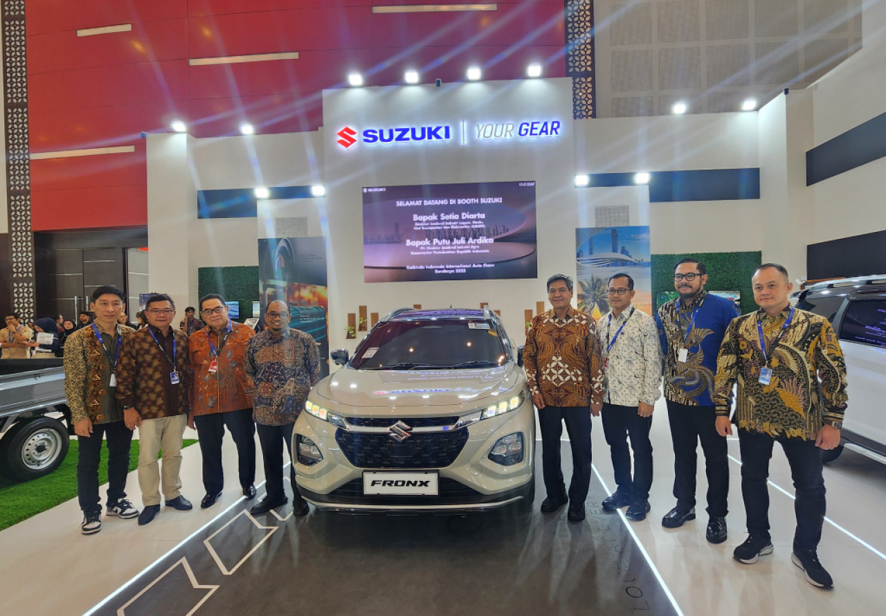 Booth Suzuki di GIIAS Surabaya 2025. Foto : Peni Widarti