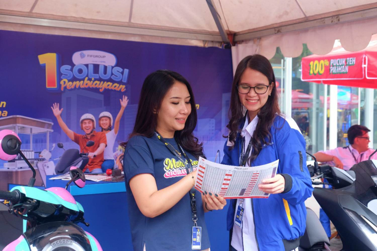 Layanan FIFGROUP dalam GIIAS Surabaya 2025. Foto : FIFGroup