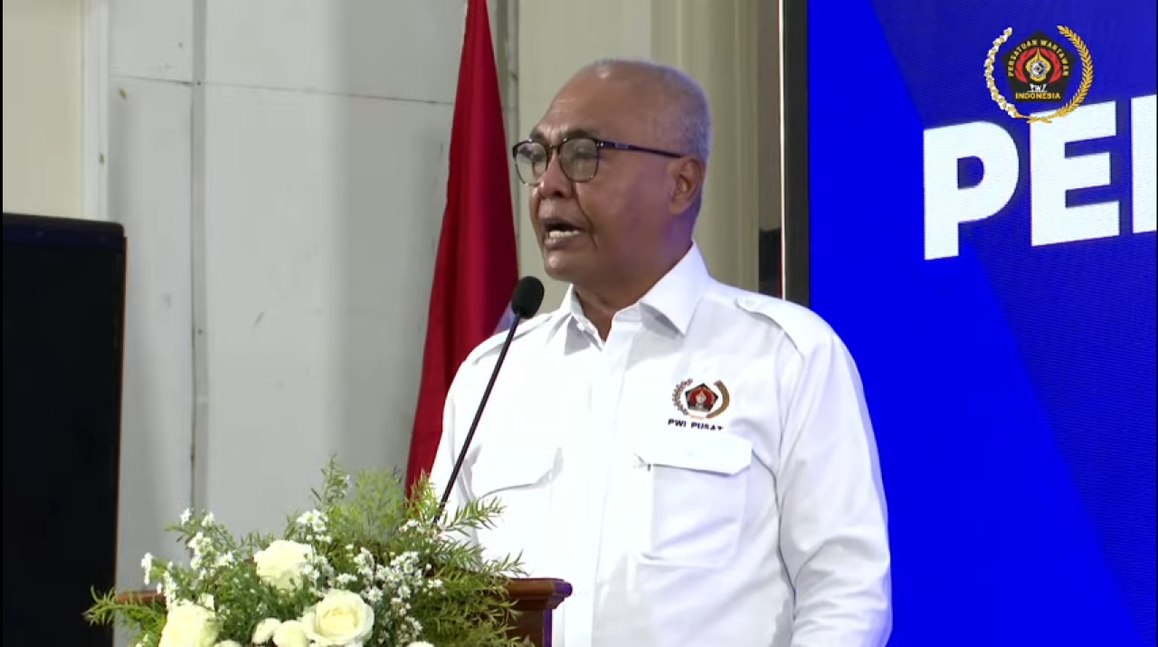 Ketua PWI Pusat, Ahmad Munir mengajak pada masyarakat untuk tidak menikmati informasi yang beracun. ( Foto : Istimewa )