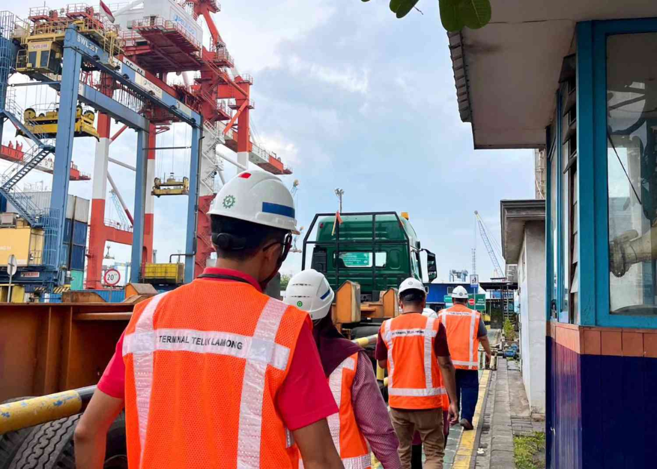 TTL melakukan evaluasi terhadap K3L secara berkala di tigaa terminal yang dimiliki. (Foto: Terminal Teluk Lamong)