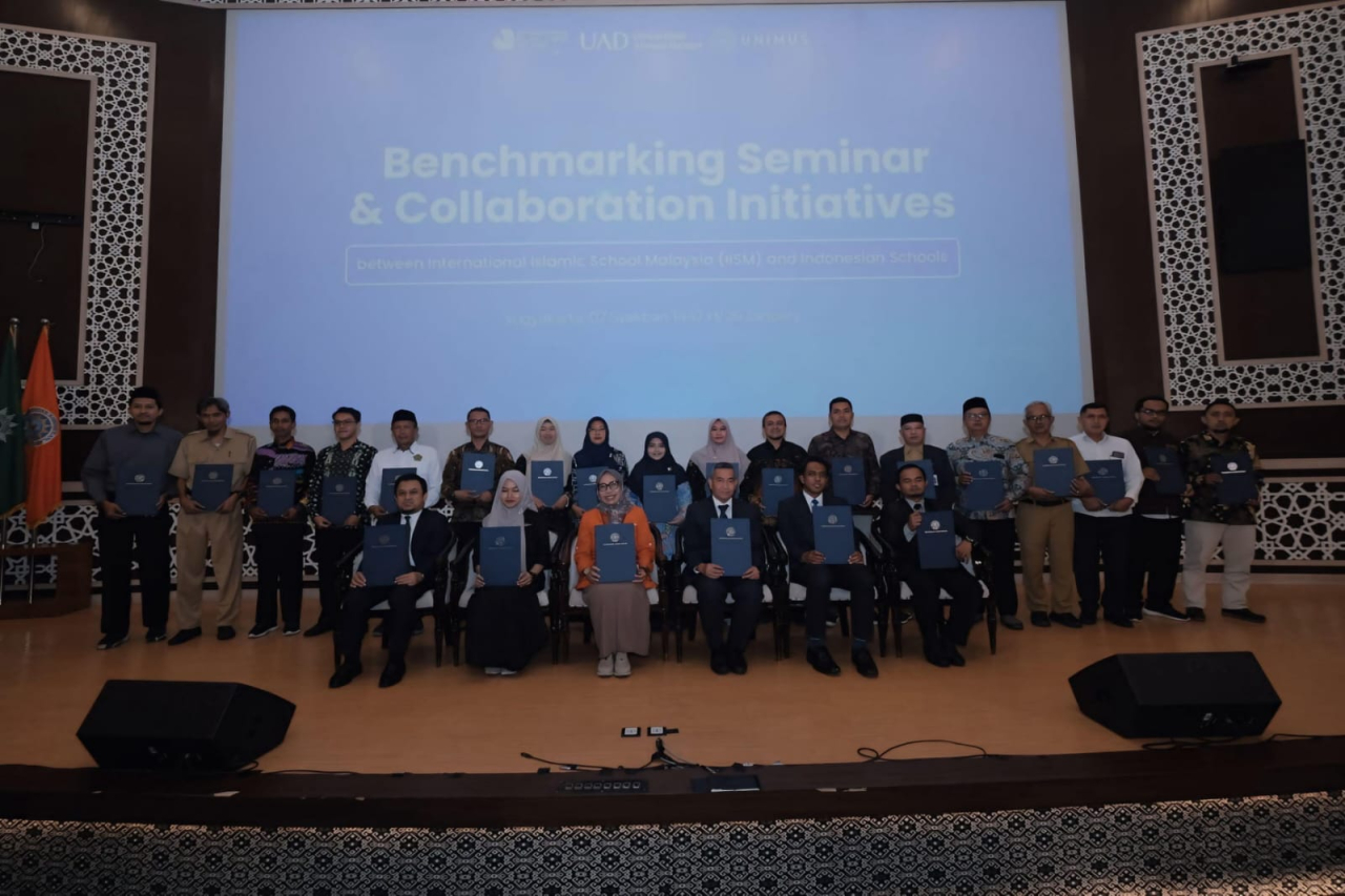 SMA Muhammadiyah 10 GKB (Smamio) Gresik resmi menjalin kerja sama pendidikan dengan International Islamic School Malaysia (IISM) ( Foto : Istimewa )
