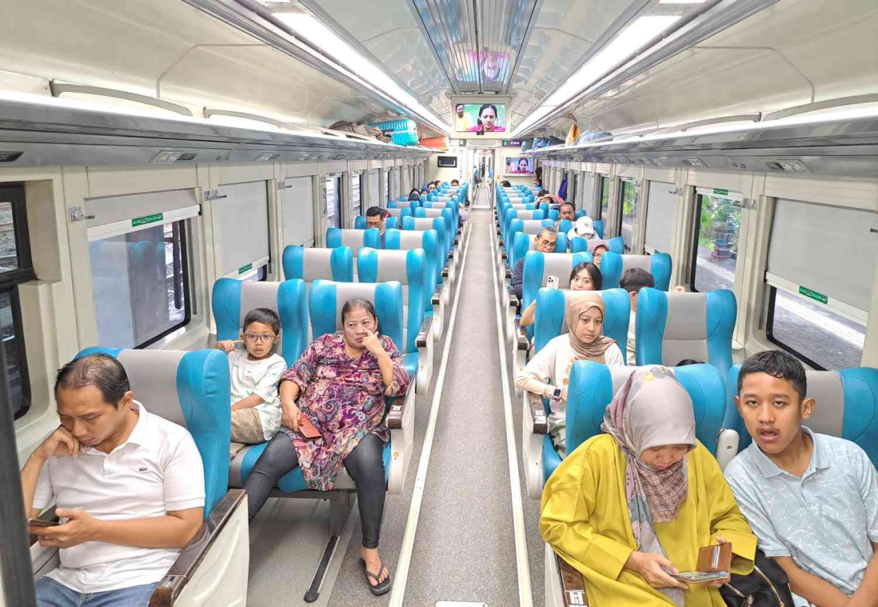 Kinerja KAI  Daop 8 Surabaya di awal tahun 2026 menunjukkan trend positif seiring peningkatan layanan. (Foto: KAI dok. Daop 8 Surabaya)