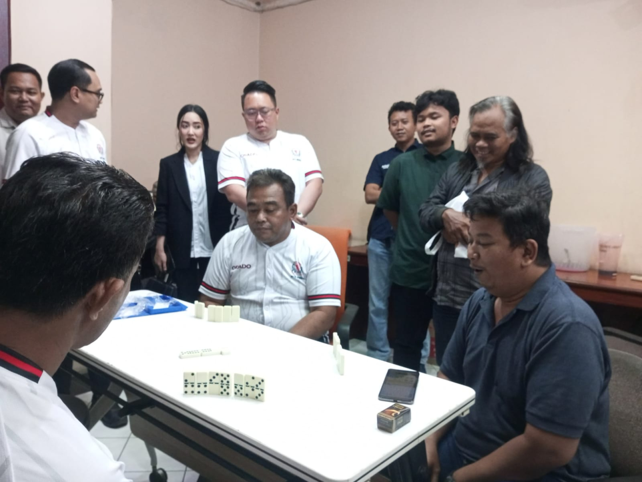 Ketua Pokja Dewan Kota Surabaya ( Judes )  Inyong Maulana  memantau langsung perhelatan Orando yang diselenggarakan Orado kota Surabaya ( ( Foto : Soemadji / Jatimkini.com )