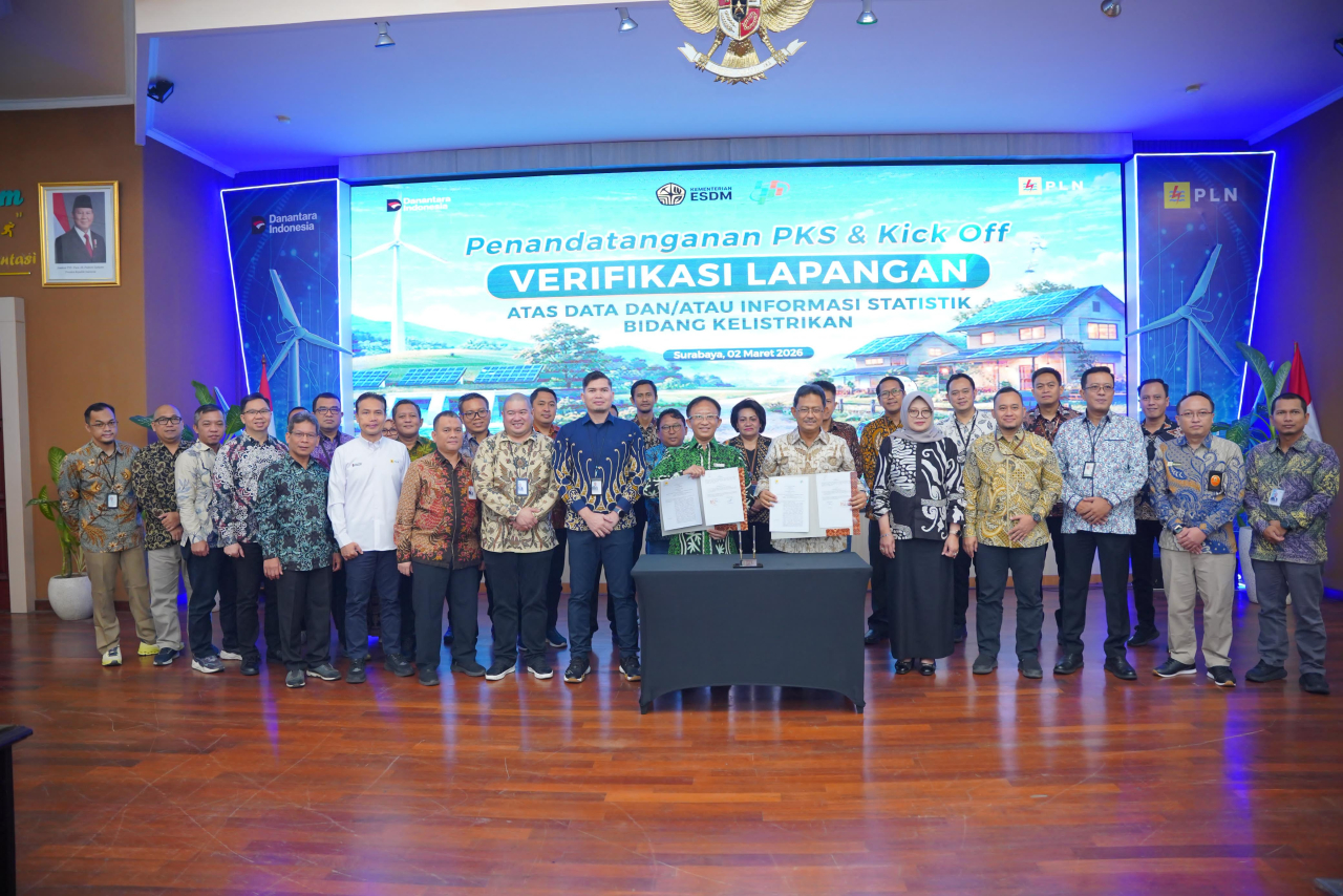 PT PLN (Persero) dan Badan Pusat Statistik (BPS) menandatangani Nota Kesepahaman dan Perjanjian Kerja Sama (PKS) di Kantor PLN Unit Induk Distribusi (UID) Jawa Timur pada Senin (02/03).