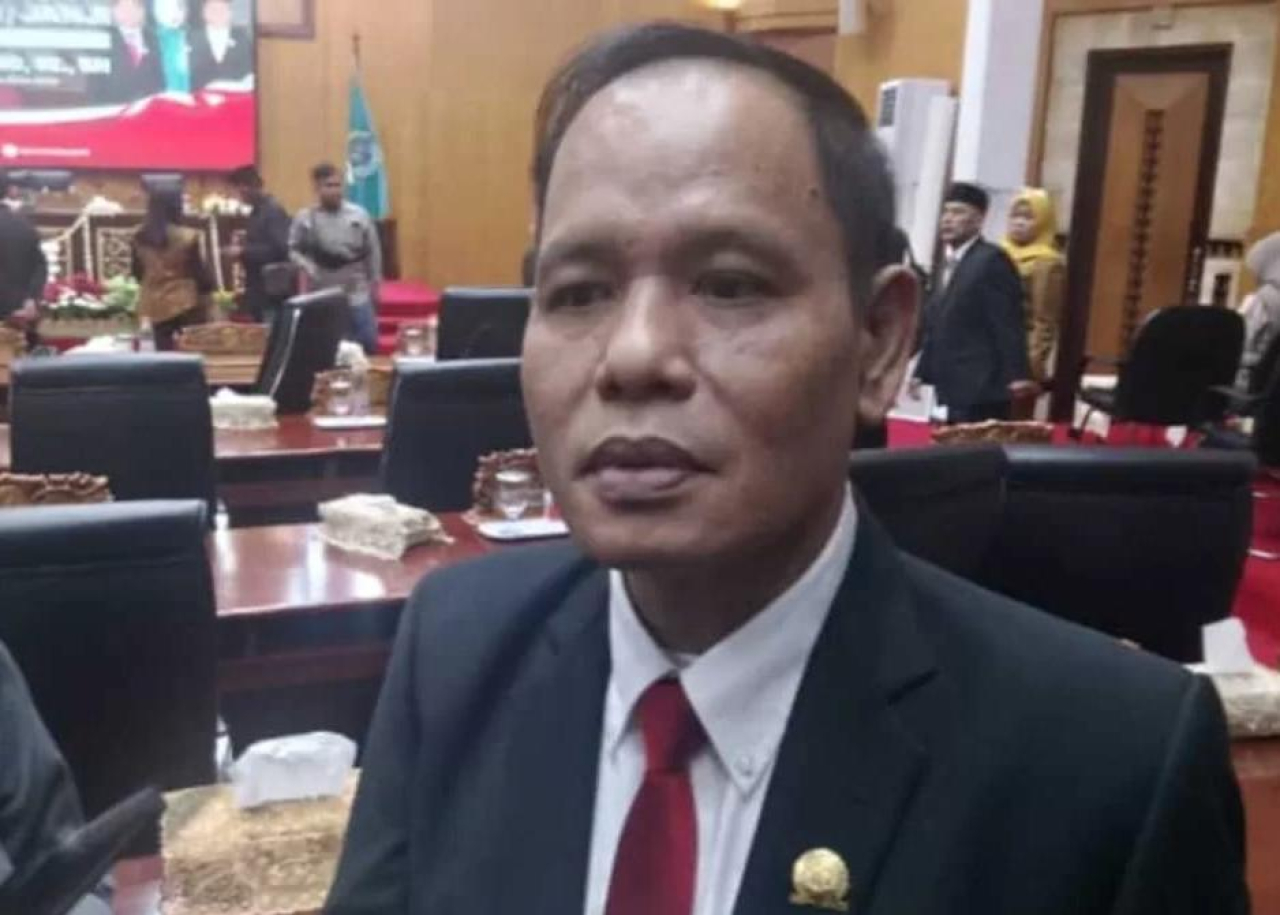 Syafuddin Zuhri ( Calon Ketua DPRD Surabaya) memastikan pelantikan dapat dilaksanakan pada Senin, 4 Mei 2026 ( Foto : Soemadji /Jatimkini.com )