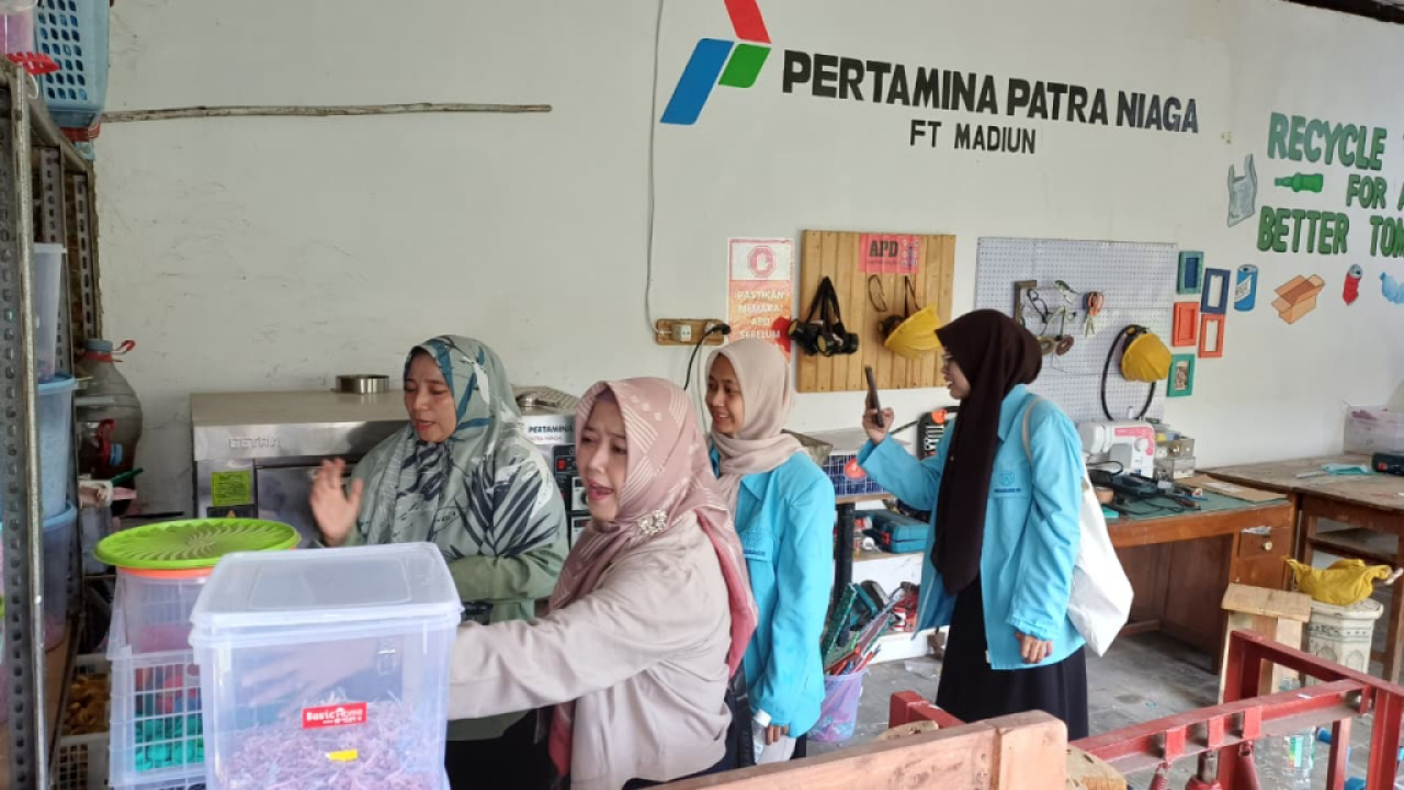 Program Kampung Iklim (Proklim) Pesanggrahan. Foto : Pertamina