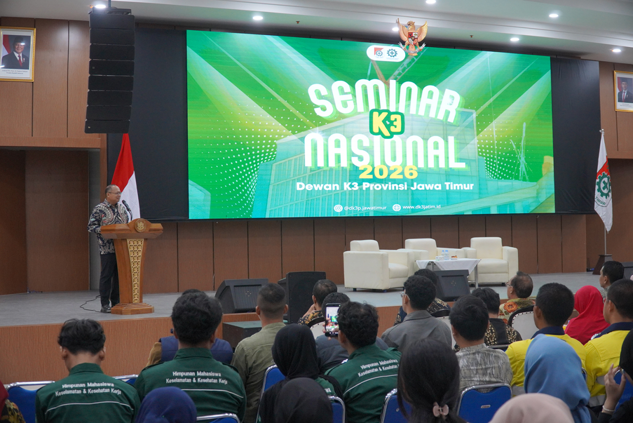 Wakil Ketua DK3P Jawa Timur, Edi Priyanto menyoroti pentingnya semua pihak menggerakkan budaya keselamatan kerja. (Foto: dok.DK3P Jawa Timur)