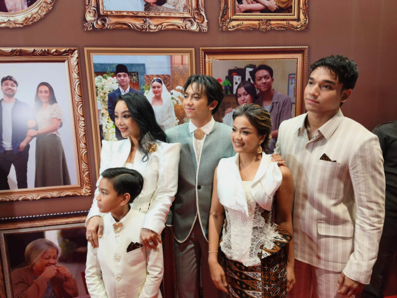 Gala premier film 'Jangan Buang Ibu' di Surabaya, Kamis (18/6/2026). Foto : ist