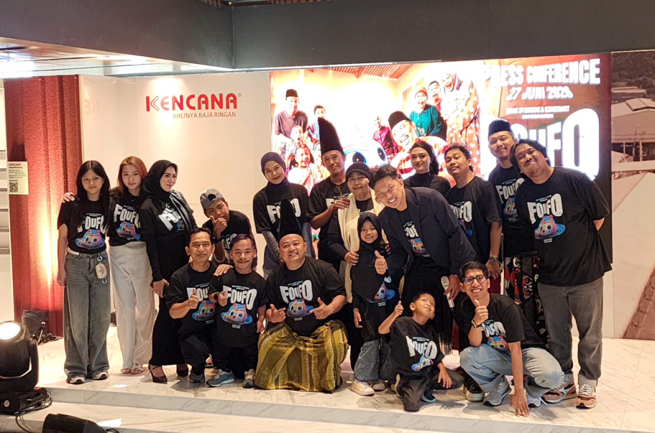 Para pemain film "Foufo" usai konferensi pers di Surabaya, Sabtu (27/6/2026). Foto : Peni Widarti