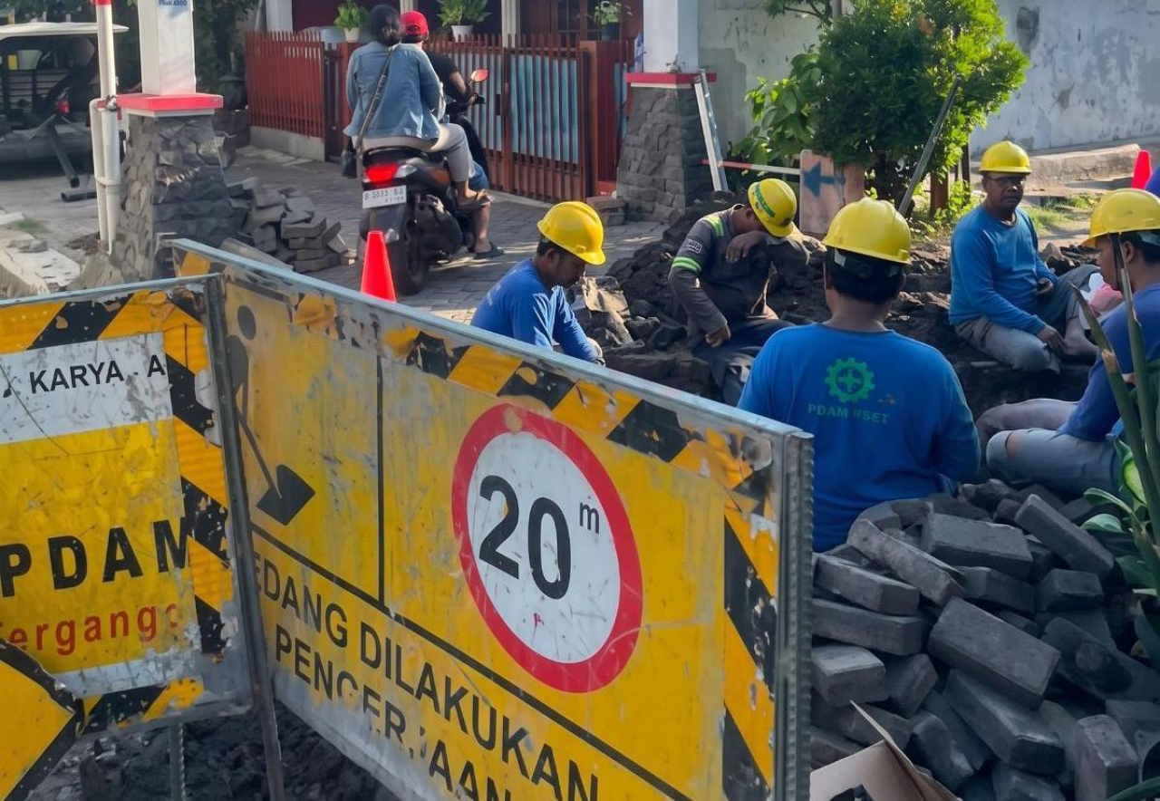 Respon Cepat PAM Surya Sembada Surabaya Tangani Air Tidak Lancar