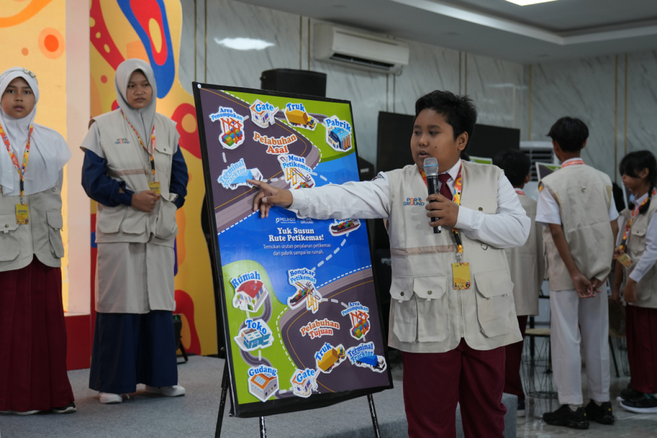 Pelindo, BNN, dan BPBD Kota Surabaya Kenalkan Pelabuhan, Hidup Sehat, & Siaga Bencana Pada Anak Lewat Portground Vol. 1
