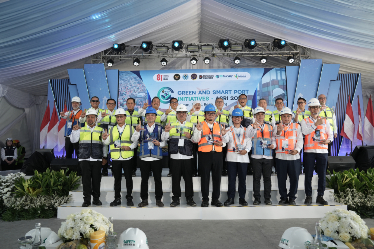 Pelindo Terminal Petikemas Raih 2 Penghargaan Green & Smart Port 2026