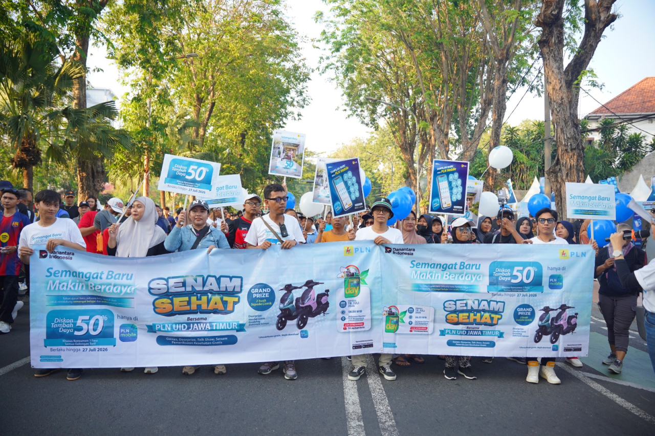 PT PLN (Persero) Unit Induk Distribusi (UID) Jawa Timur menyosialisasikan program diskon tambah daya 50 persen bertajuk "Semangat Baru Makin Berdaya"