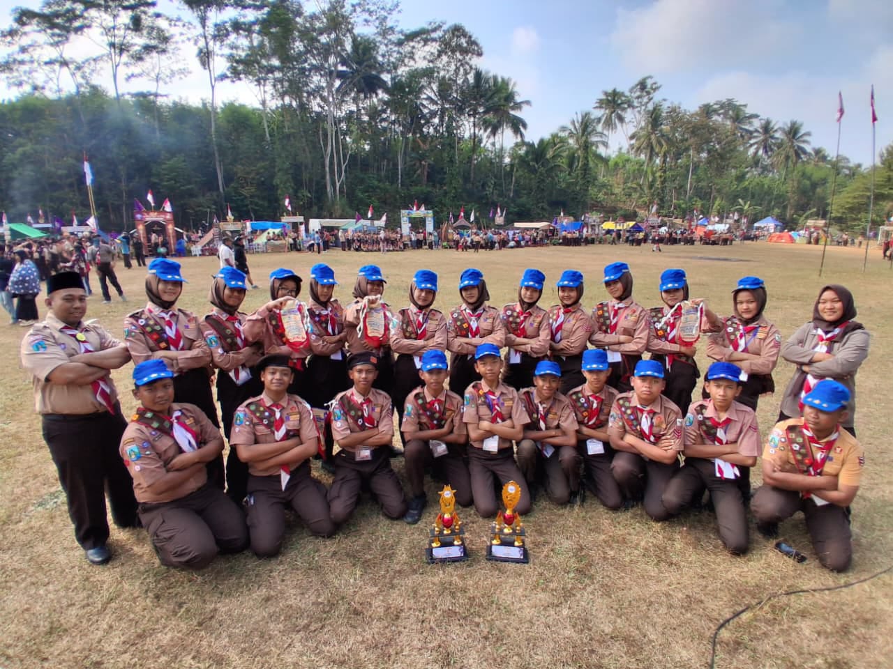 Berhasil Sabet Dua Gelar, Pasuska SMPN 1 Kromengan Juara Umum LT II Kwarran