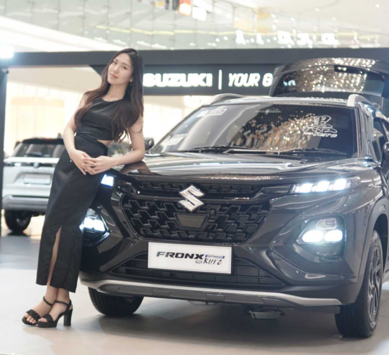 Suzuki Fronk "Kuro" di Ciputra World Surabaya. Foto : Suzuki