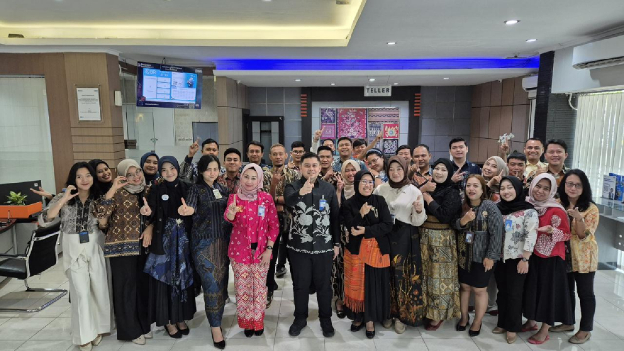 Hari Pelanggan Nasional 2026, BRI BO Surabaya Jemursari Perkuat Komitmen Pelayanan Sepenuh Hati