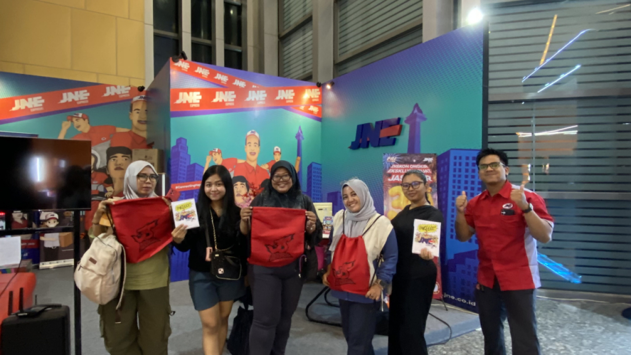Booth JNE di Pekan Raya Jatim 2026. Foto : JNE