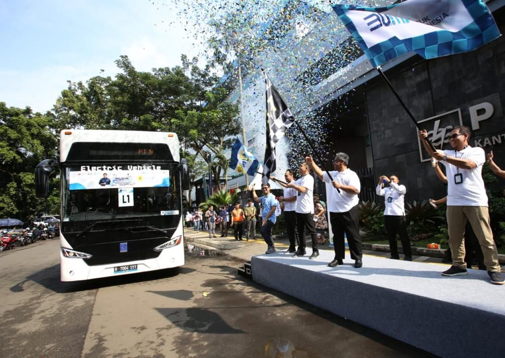 Mudik Gratis Bersama BUMN, PLN Berangkatkan 10,000 Pemudik Ke Berbagai Daerah