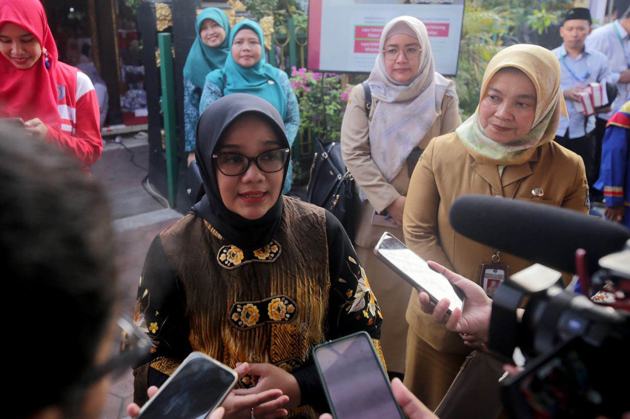 Ketua Tim PKK Kota Surabaya Minta Keberadaan Balai RW Bisa di Manfaatkan Secara Baik