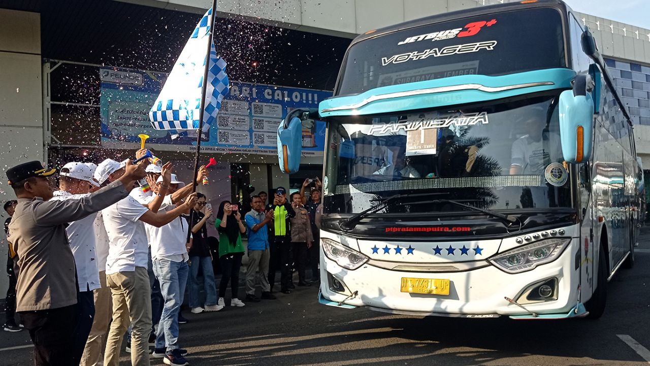 Pelindo Petikemas Lepas Ratusan Peserta Mudik Gratis, Keluarga sudah Menanti