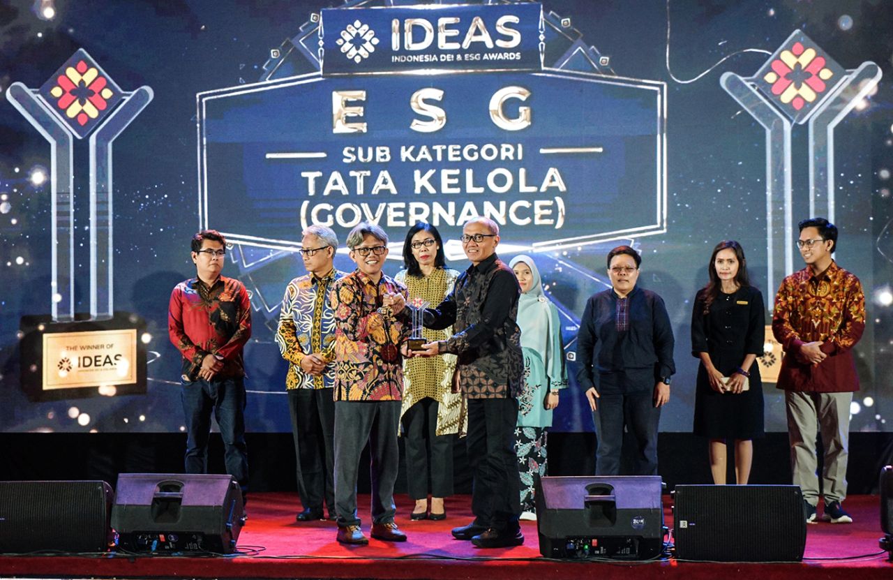 Strategi Antikorupsi TPS Bawa Pulang Penghargaan ESG 2025